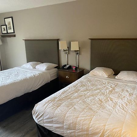 Motel 6 Rochester - Airport Eksteriør bilde