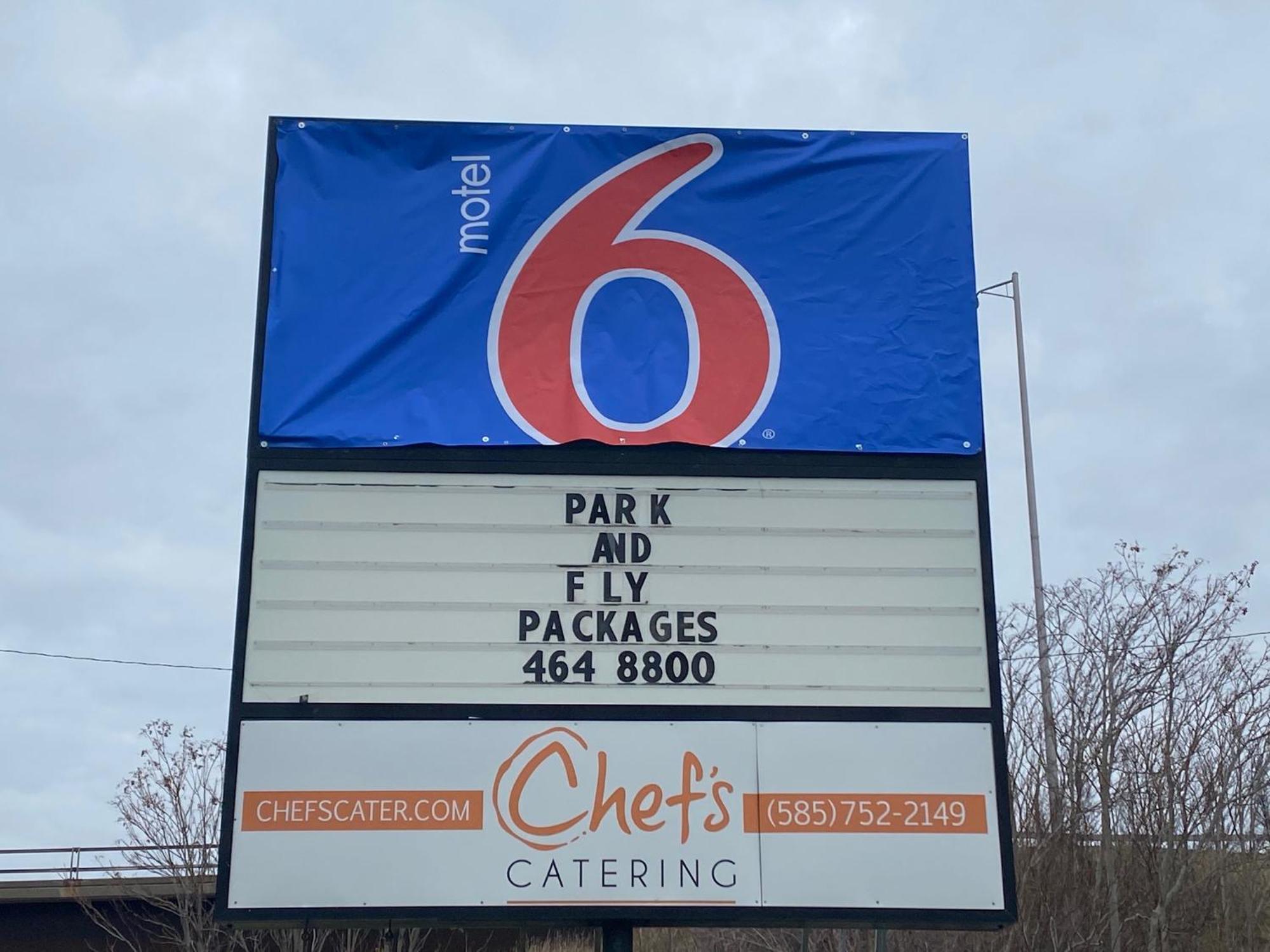 Motel 6 Rochester - Airport Eksteriør bilde